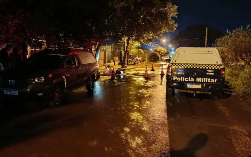 Estudante é morto a tiros ao reduzir velocidade em quebra-molas