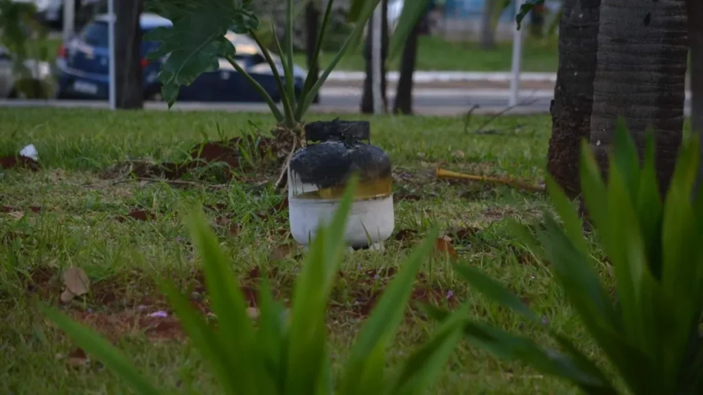 Botijão pega fogo e assusta equipe antes do Arraial de Santo Antônio