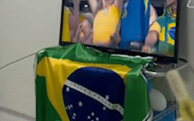 Pacientes transformam internação em torcida pelo hexa no HU