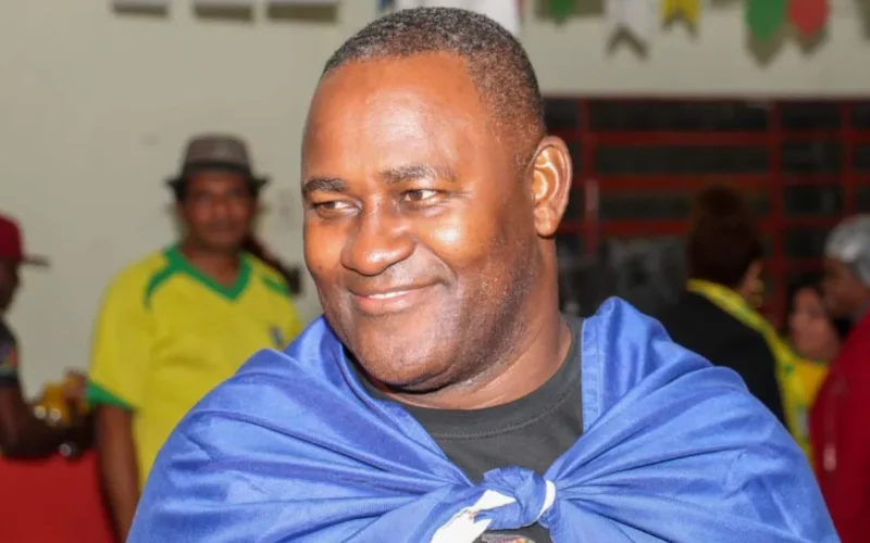Haitianos eliminados torcem pelo Brasil na Copa