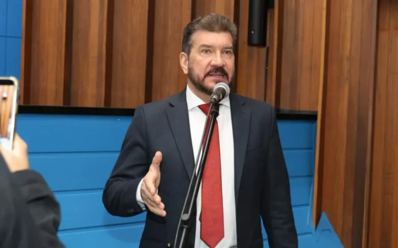 Deputado quer barrar descontos do Banco Master na folha de servidores de MS