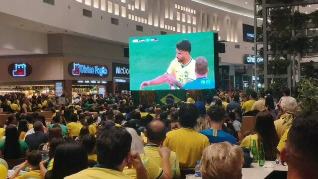 Brasil x Escócia altera horários de serviços em Campo Grande