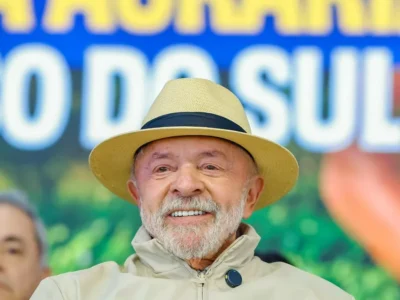 Lula defende inclusão social e rebate pressão externa em MS