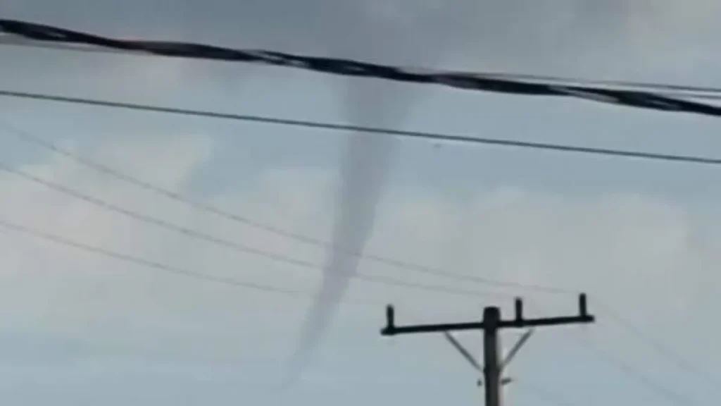 Nuvem funil surge em Sidrolândia antes de queda brusca de temperatura