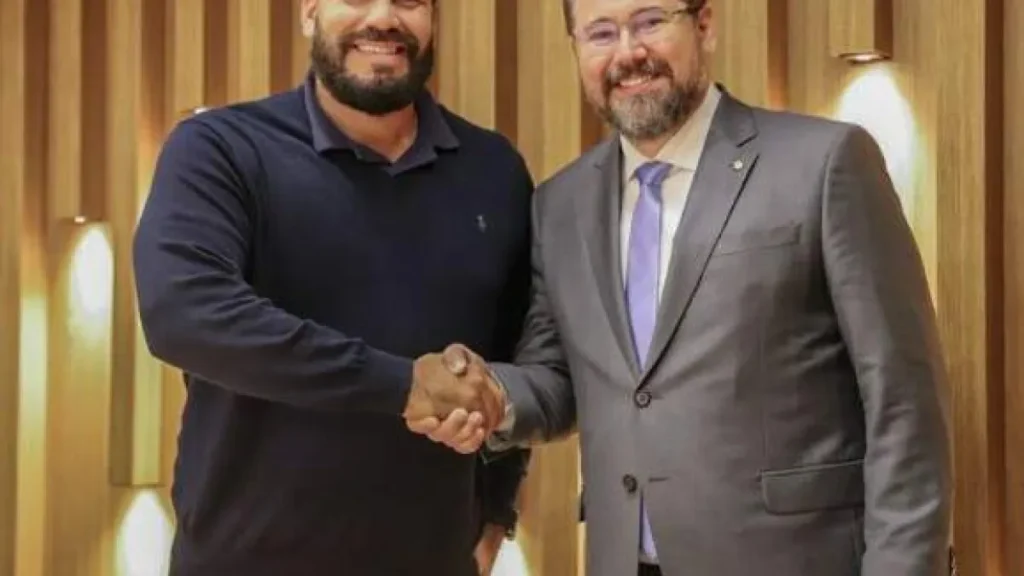 Após perder vaga, Pollon se cala e evita imprensa