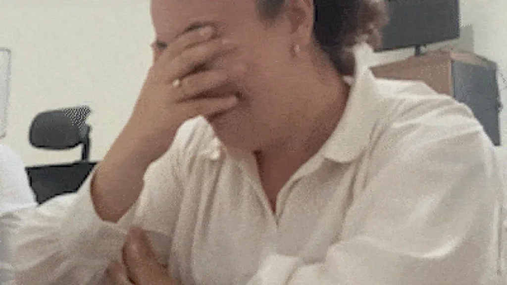 Advogada emociona mãe ao garantir tratamento de criança na Justiça