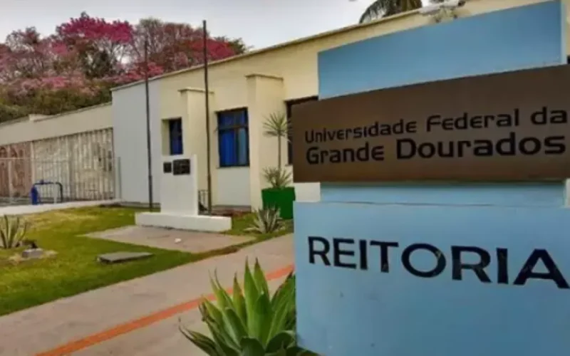 UFGD abre 100 vagas para cursos de Inglês e Espanhol