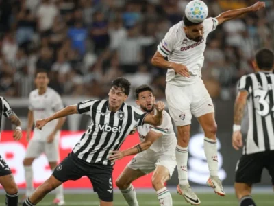 Fluminense empata com Botafogo e Coritiba vence a Chapecoense