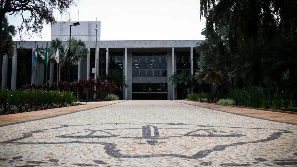 Oficial agredido em apreensão receberá R$ 10 mil de indenização
